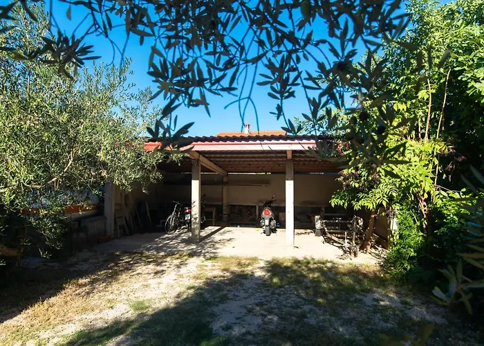 Appartement 1-bedroom In Krk - Steps From The Beach! *